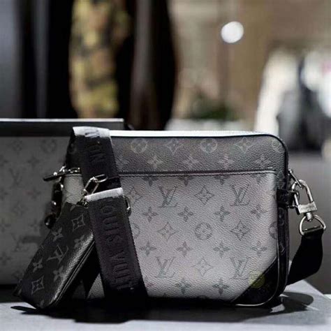 louis vuitton poch|louis vuitton pouch male.